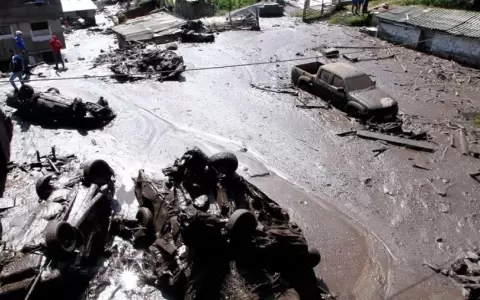 Un aluvi�n caus� 11 muertos y 32 heridos en Quito