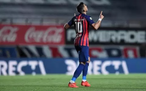�scar Romero jugar� en Boca Juniors