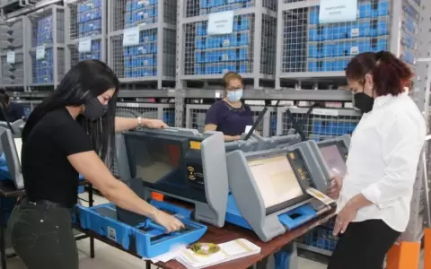 Asignan n�meros y colores para elecciones en dos municipios