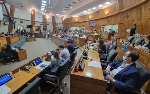 No habr�a votos suficientes para el juicio pol�tico a Arnaldo Giuzzio