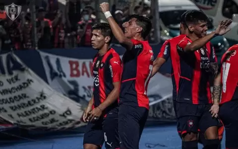 Cerro Porte�o vence a Sportivo Ameliano en un final con suspenso