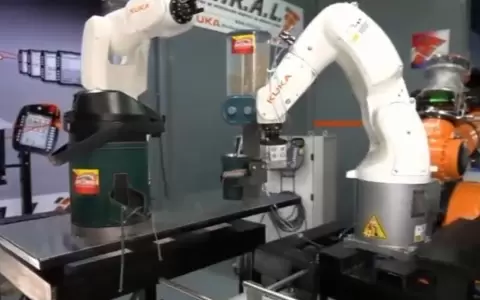 Primeros robots en Paraguay en preparar terer�