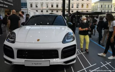 En la Uni�n Europea se compraron m�s veh�culos h�bridos que di�sel en 2021