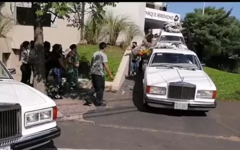 El adi�s m�s doloroso a Vita Aranda: la llevaron a su �ltima morada