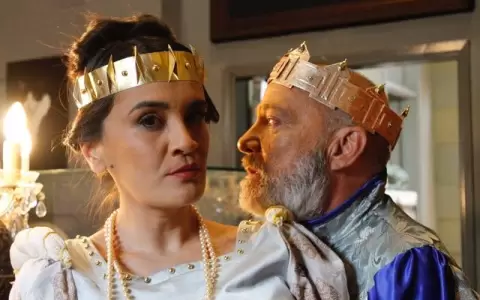 Nueva puesta de "Ofelia iba fluyendo"