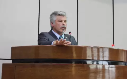 Giuzzio: �Si me tengo que ir, me ir�, pero no me van a callar�