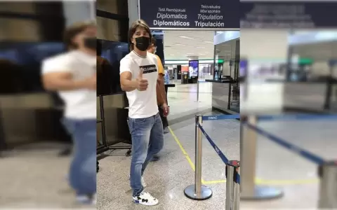 Marcelo Moreno Martins aterriz� en Paraguay