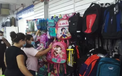 Recesi�n se refleja en �nimo de los consumidores