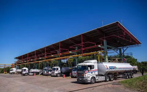 PETROPAR garantiza stock ante demanda por diferencia con privados