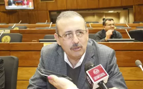 Diputado Erico Galeano se pondr� a disposici�n del Ministerio P�blico este martes