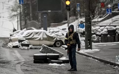 Ucrania confirm� toma de Jerson, mientras profundizan bombardeos en Kiev y Jarkov