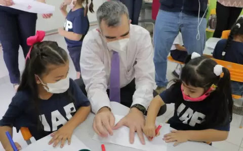 Inicia distribuci�n de 100.000 materiales impresos para ni�os de preescolar