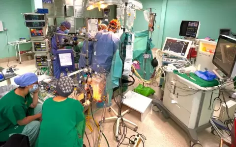 Ni�o de 9 a�os recibi� trasplante de coraz�n y late una nueva esperanza de vida