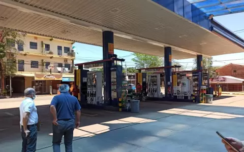 Reabastecen surtidores de PETROPAR que quedaron sin stock