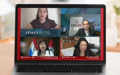 Alrededor de 100 j�venes debatieron acerca del nuevo modelo de universidad