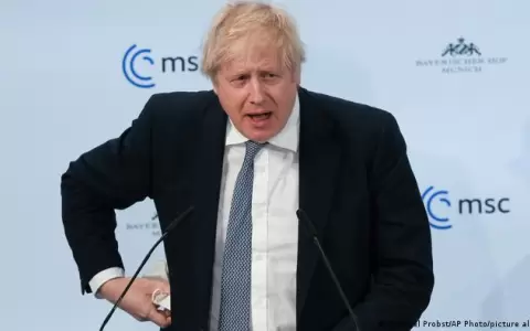 Occidente mantendr� "indefinidamente" sanciones a Rusia, dice Boris Johnson