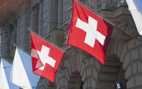 Suiza congela activos rusos por 6.000 millones de d�lares