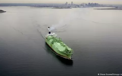 Biden autoriza exportaci�n de gas natural licuado a Europa
