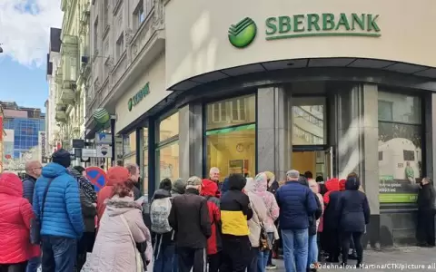 El mayor banco de Rusia abandona el mercado europeo por impacto de sanciones