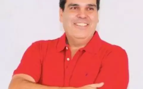 V�ctor Miranda: "Le falta renovaci�n al Partido Colorado"