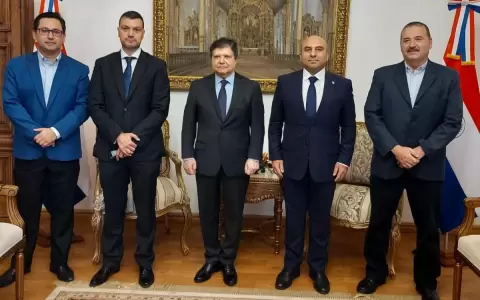 Paraguay puede aprovechar oportunidades comerciales por su amistad con Azerbaiy�n