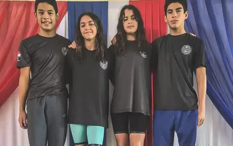 Olimpistas registran otro r�cord en el Torneo Nacional de Nataci�n