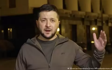 Zelenski pide a OTAN "ayuda militar sin restricciones"