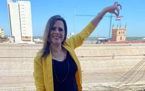 Kattya Gonz�lez oficializa aspiraci�n presidencial el 19 de marzo