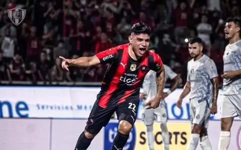 Cerro Porte�o gana, gusta y golea en la antesala al Supercl�sico