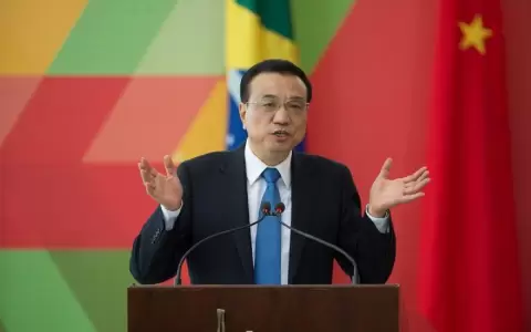 China insta a evitar mayor escalada de tensiones entre Rusia y Ucrania
