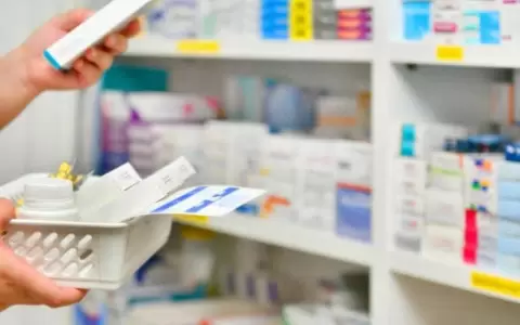 Medicamentos y hasta maquillaje tambi�n se encarecen por el petr�leo