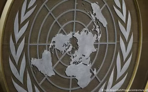 La ONU aprueba comisi�n para investigar cr�menes de guerra rusos en Ucrania