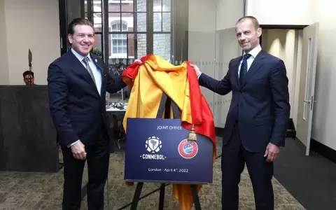 Conmebol y UEFA inauguran oficina conjunta en Londres