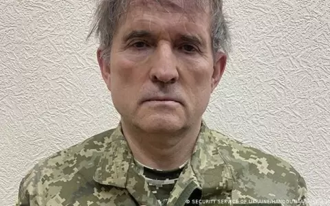 Prisioneros de guerra brit�nicos piden ser intercambiados por amigo de Putin