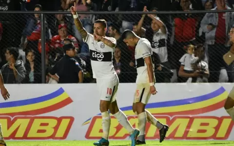 Olimpia remonta a General Caballero y se mantiene en la lucha