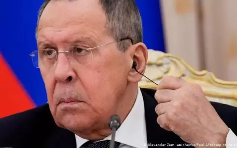 Lavrov confirma: Rusia comenz� la gran batalla por el Donb�s