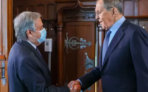Jefe de la ONU pide en Mosc� un cese el fuego en Ucrania "lo antes posible"