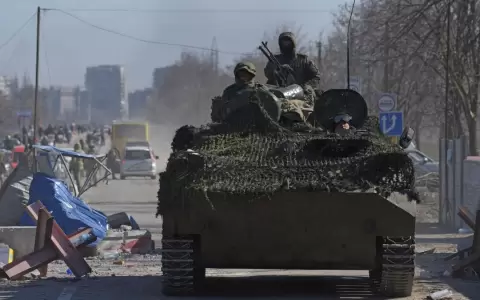 Rusia cesa ofensiva en Mariupol para que fuerzas ucranianas depongan las armas