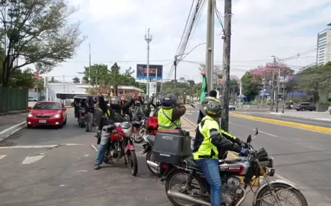 Trabajadores en motos y afines acompa�ar�an movilizaci�n de camioneros