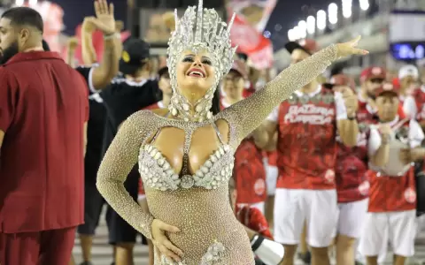 R�o de Janeiro celebra su carnaval m�s at�pico