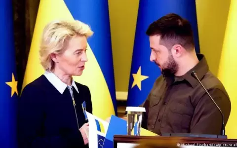 Von der Leyen promete a Zelenski acelerar el ingreso de Ucrania en la UE