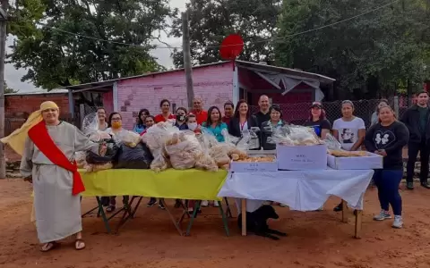 Mujeres privadas de libertad elaboraron panes para donar en d�as santos