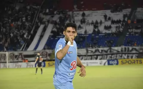 Resistencia vence a Olimpia y escala a la tercera posici�n