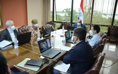 Senadores convocar�n a titular del BCP sobre pedidos de informes