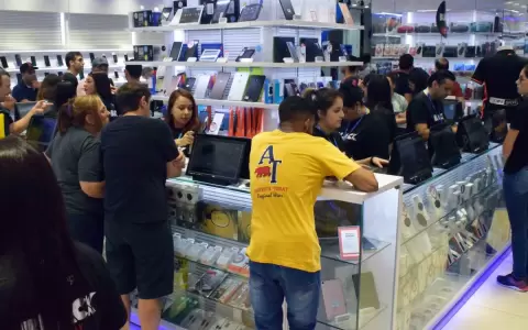 Nueva pr�rroga para homologaci�n de tel�fonos celulares
