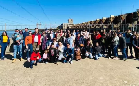 M�s de 3.000 personas visitaron Yacyret� en Semana Santa