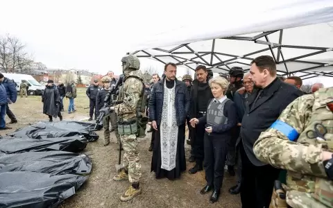 Ursula von der Leyen en Bucha: "Vimos el rostro cruel del ej�rcito de Putin"