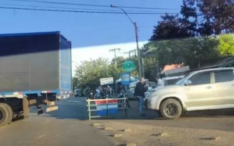 Imputan a 5 camioneros por tumultos en Cruce 6.000