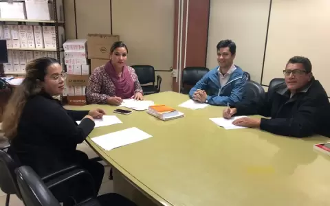 Inician proceso de consenso sobre proyecto de ley que regula plataformas digitales