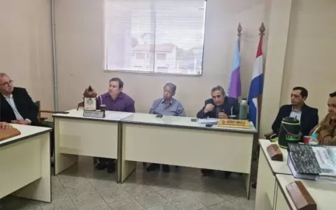 Intervenci�n: verifican denuncias en Gobernaci�n del Guair�